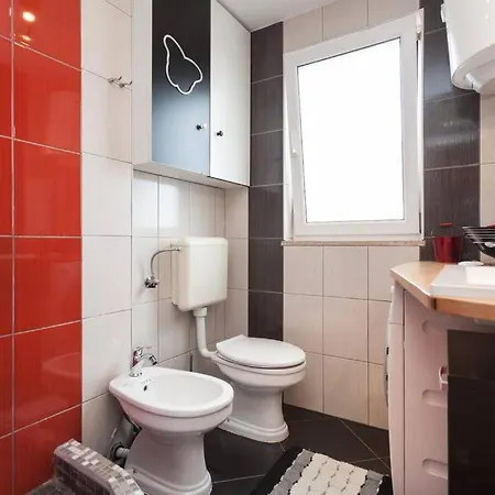 Lucija 2 With Unique Details Appartement Rovinj