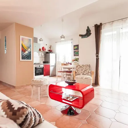 Lucija 2 With Unique Details Apartment Rovinj